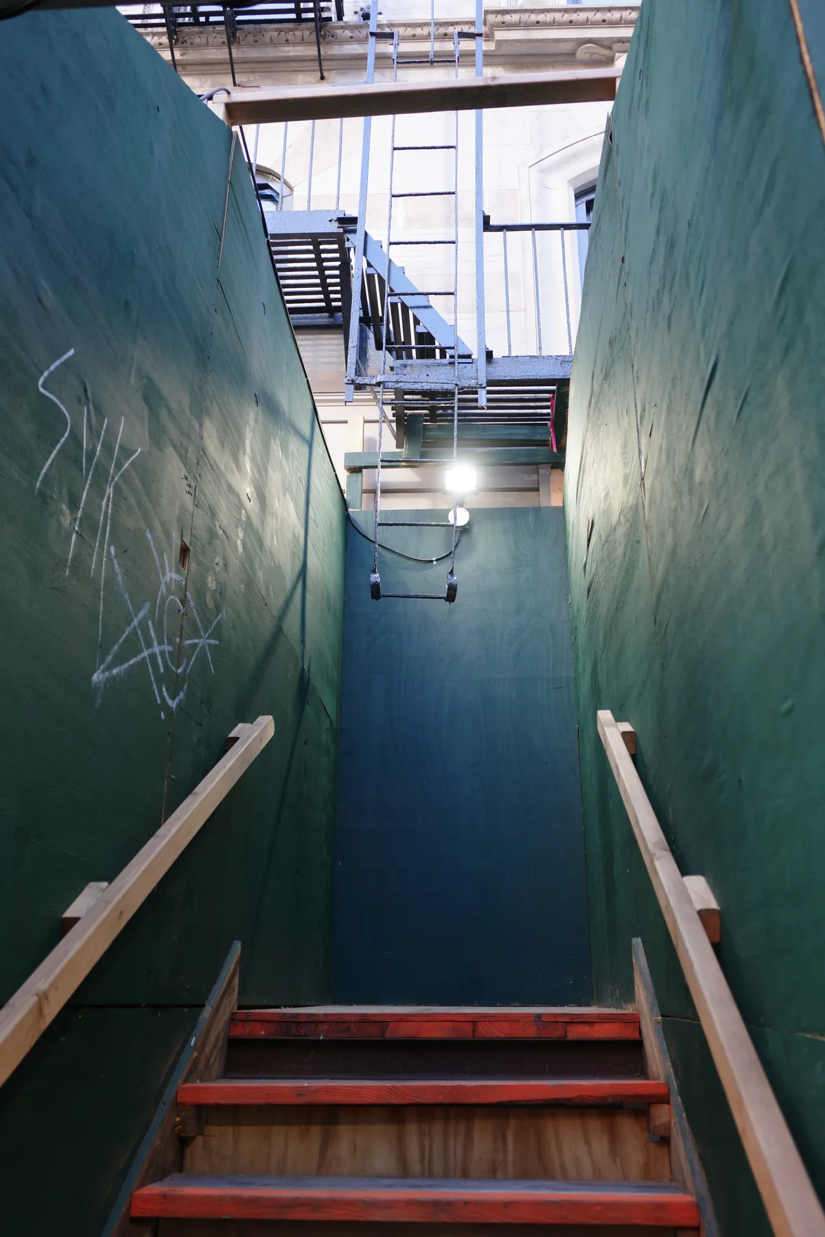 Photograph 3
